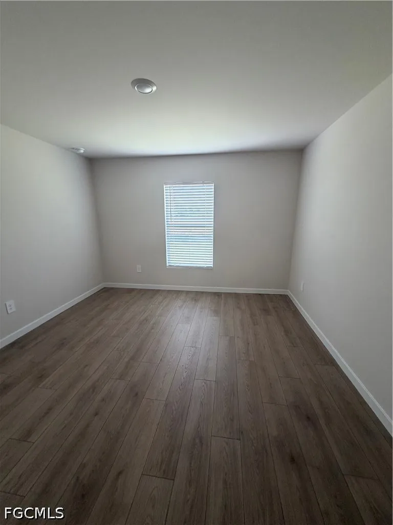 1106 NE 39th Terrace Cape Coral FL 33909