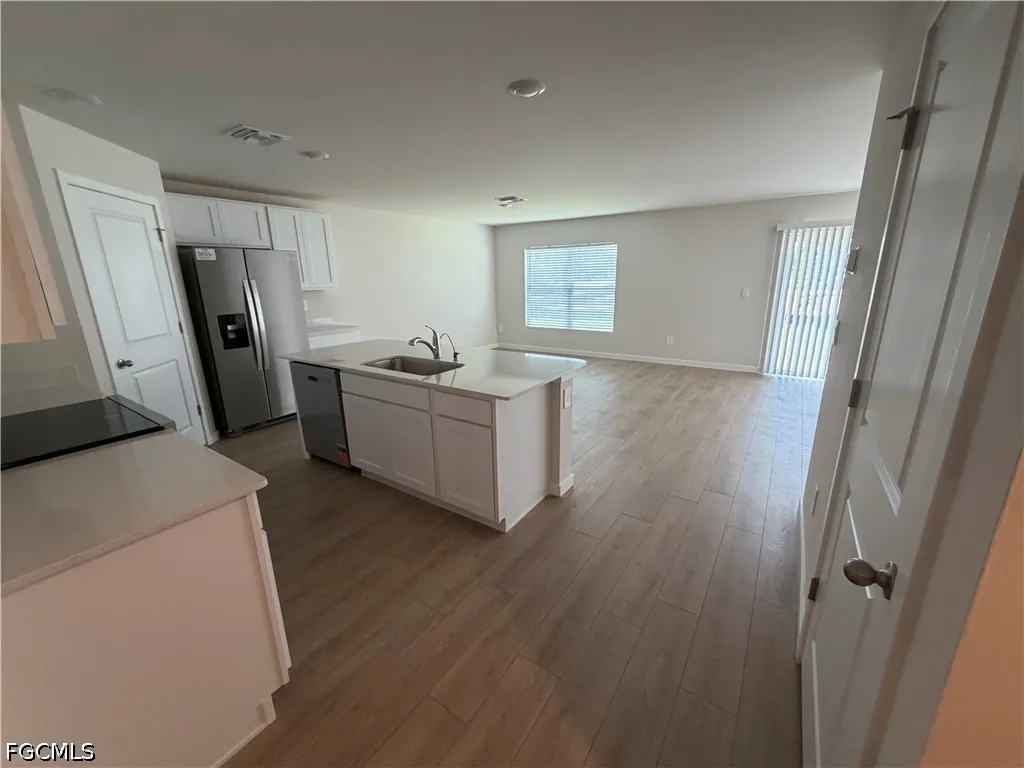 1106 NE 39th Terrace Cape Coral FL 33909