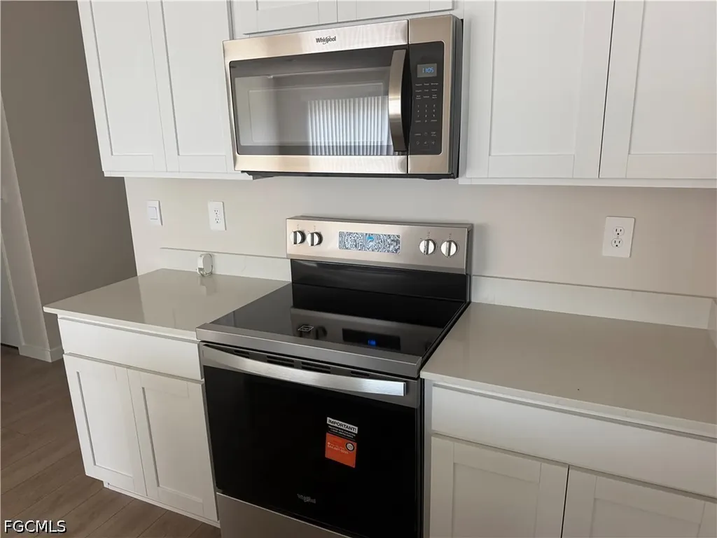1106 NE 39th Terrace Cape Coral FL 33909
