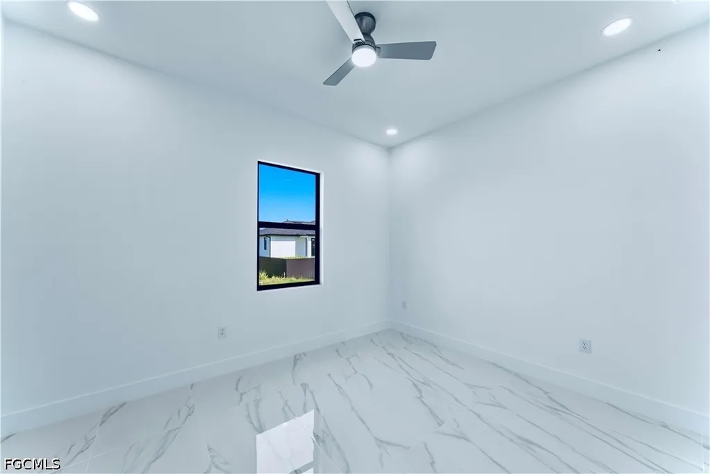 916 Manresa Avenue S Lehigh Acres FL 33974