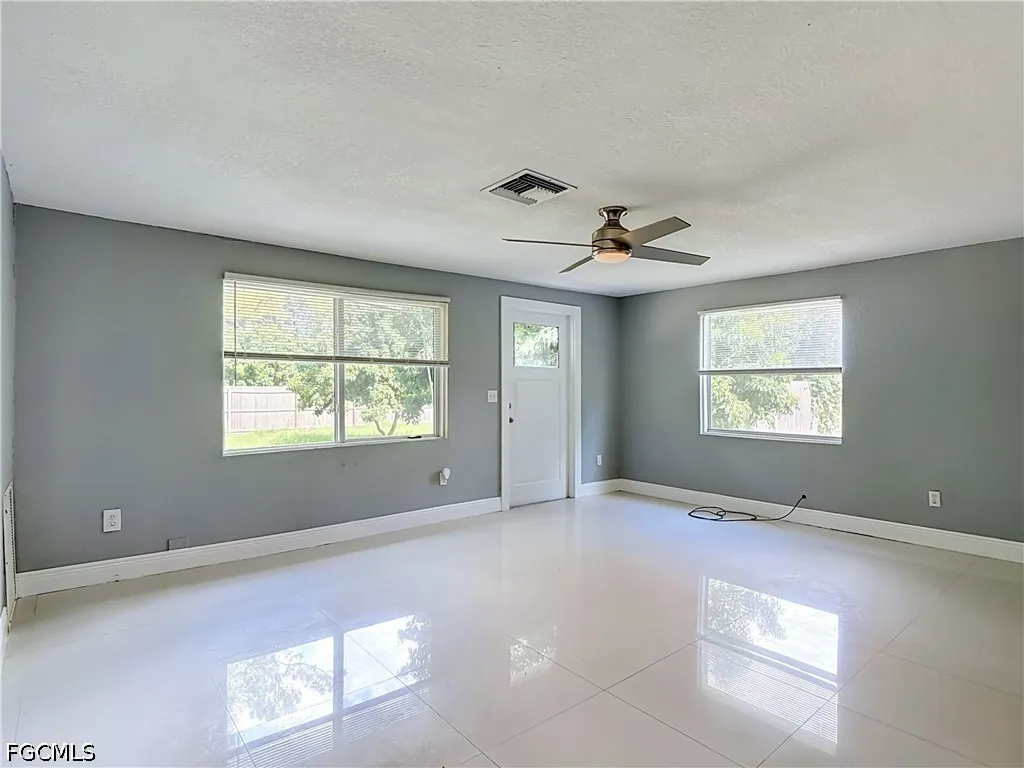 19330 Meredith Road North Fort Myers FL 33917