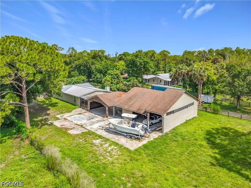 19330 Meredith Road North Fort Myers FL 33917