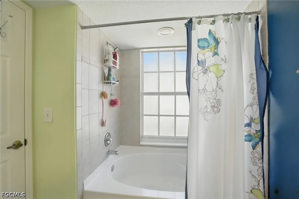 4121 Residence Drive Fort Myers FL 33901
