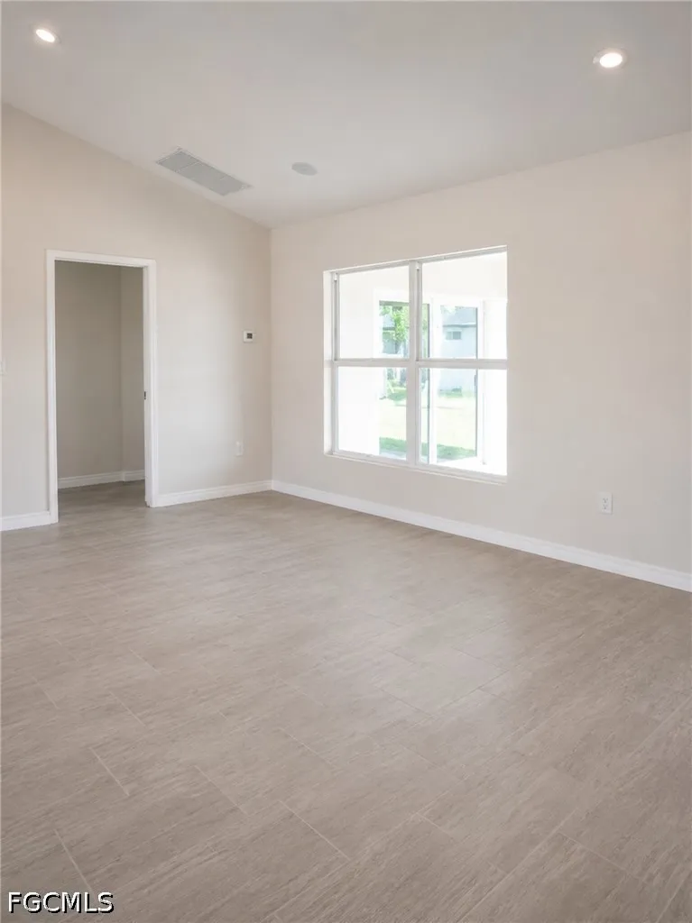 1501 NE 43rd Terrace Cape Coral FL 33909