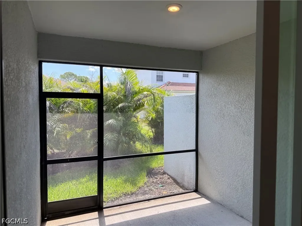 9093 Leatherwood Loop Lehigh Acres FL 33936