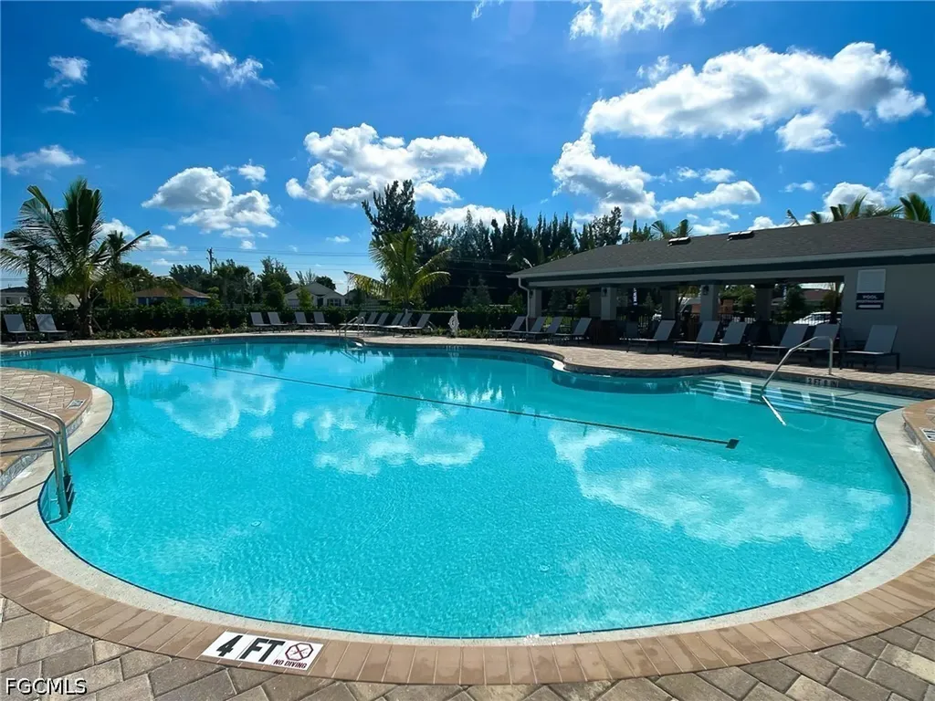 Cape Coral FL 33993