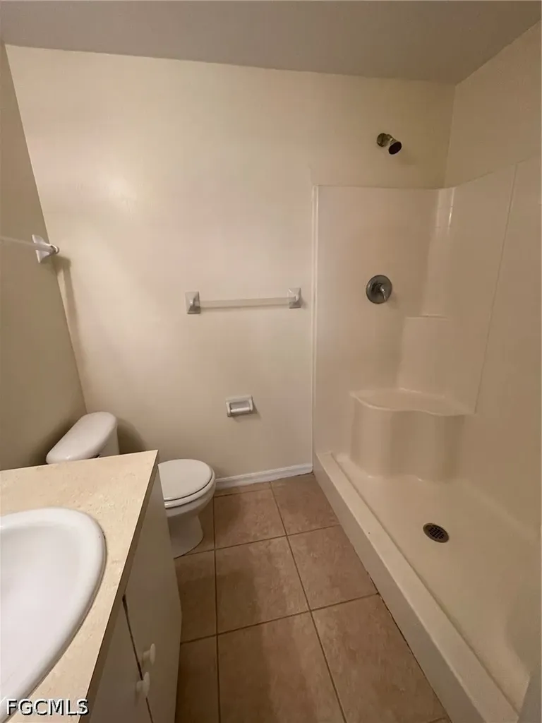 2605/2607 Sunniland Boulevard Lehigh Acres FL 33971
