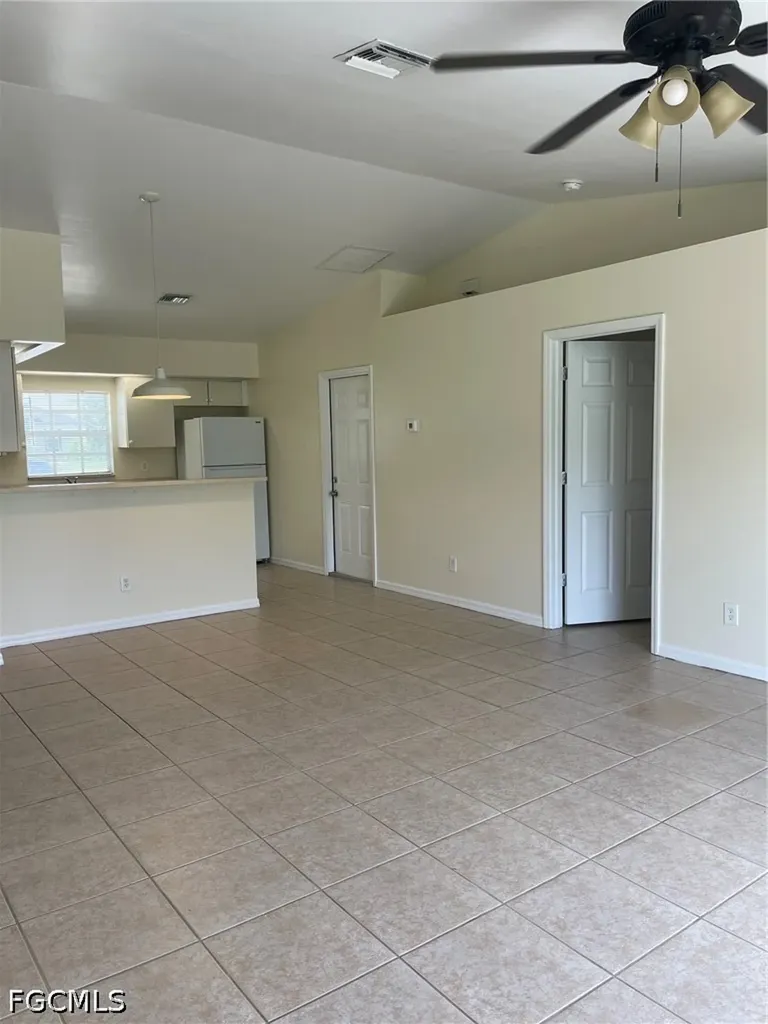 2605/2607 Sunniland Boulevard Lehigh Acres FL 33971