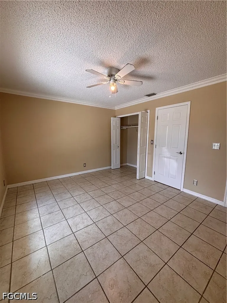 1977 46th Street SW Naples FL 34116