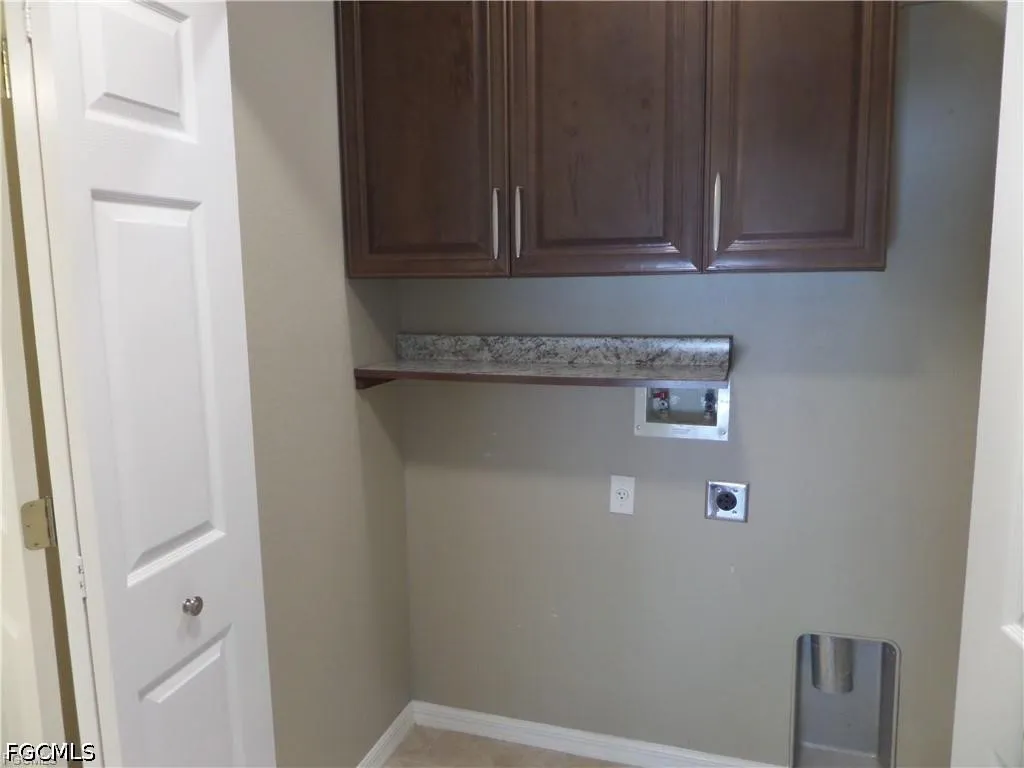 5308 Chiquita Boulevard S Cape Coral FL 33914
