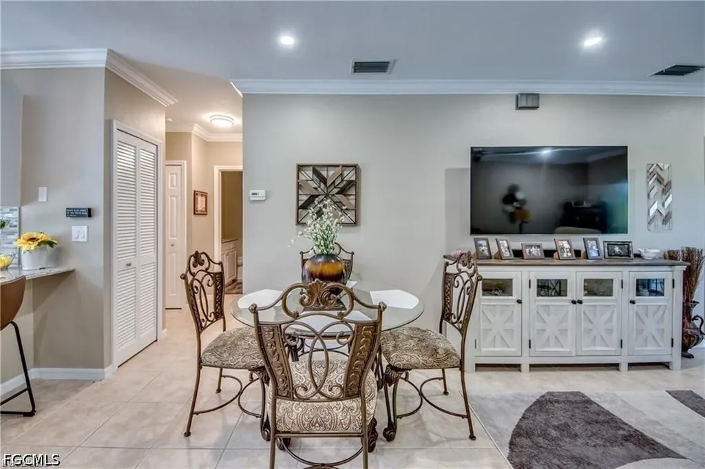 5308 Chiquita Boulevard S Cape Coral FL 33914