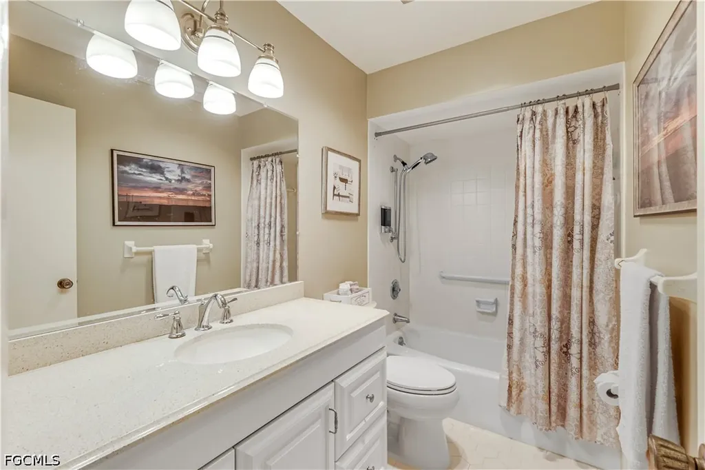 7079 Cedarhurst Drive Fort Myers FL 33919