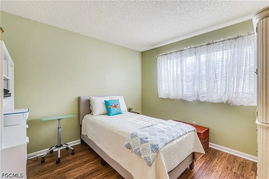 7079 Cedarhurst Drive Fort Myers FL 33919