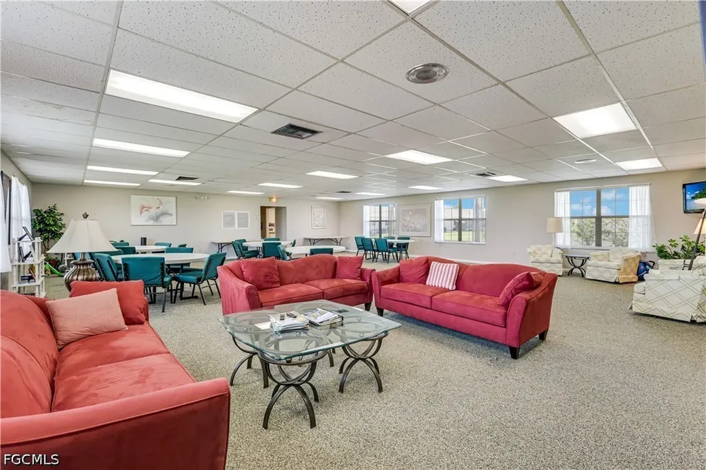 7079 Cedarhurst Drive Fort Myers FL 33919