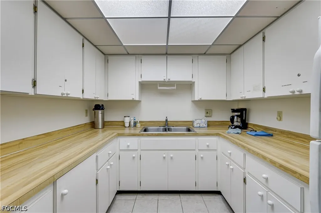 7079 Cedarhurst Drive Fort Myers FL 33919