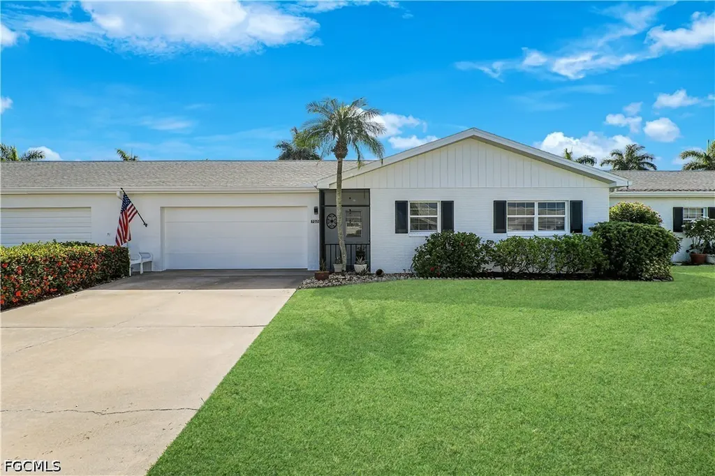 7079 Cedarhurst Drive Fort Myers FL 33919