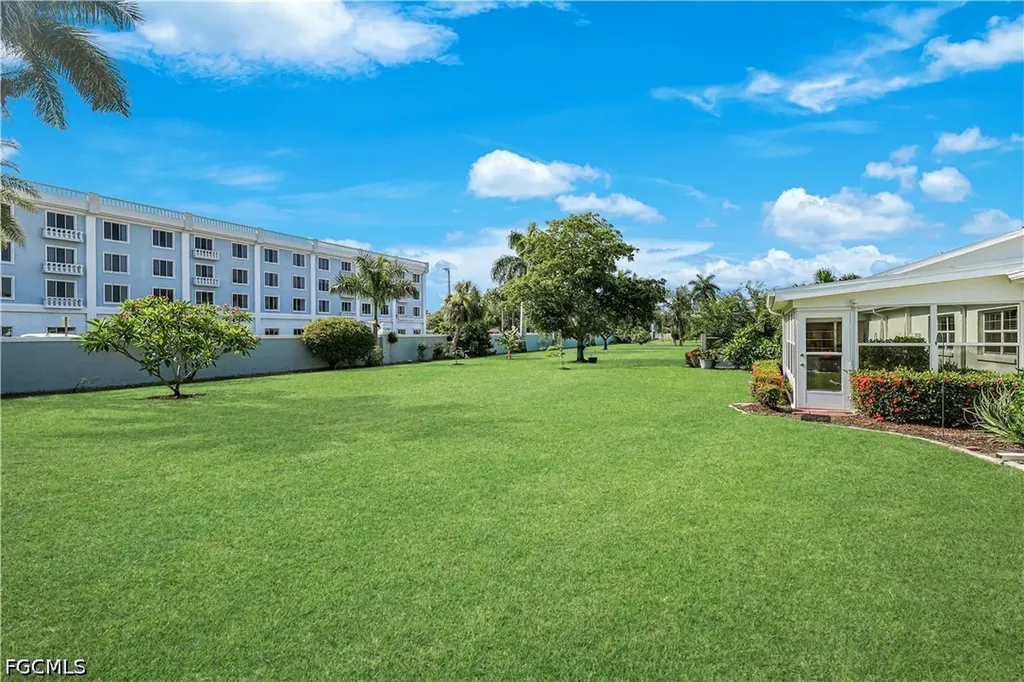 7079 Cedarhurst Drive Fort Myers FL 33919