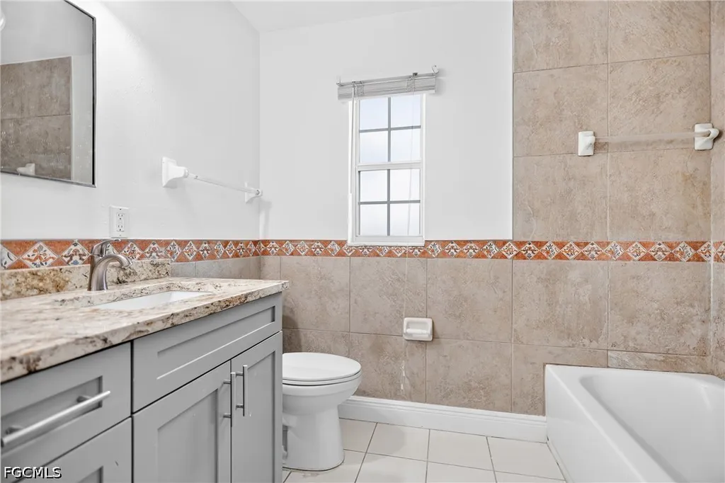 2238 Towles Street Fort Myers FL 33916