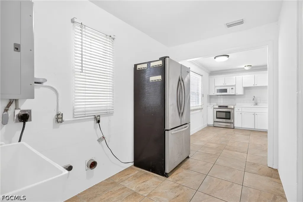 2238 Towles Street Fort Myers FL 33916