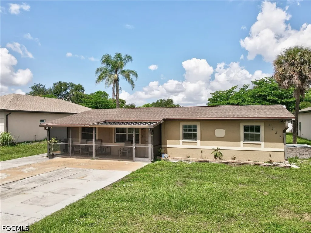 2238 Towles Street Fort Myers FL 33916