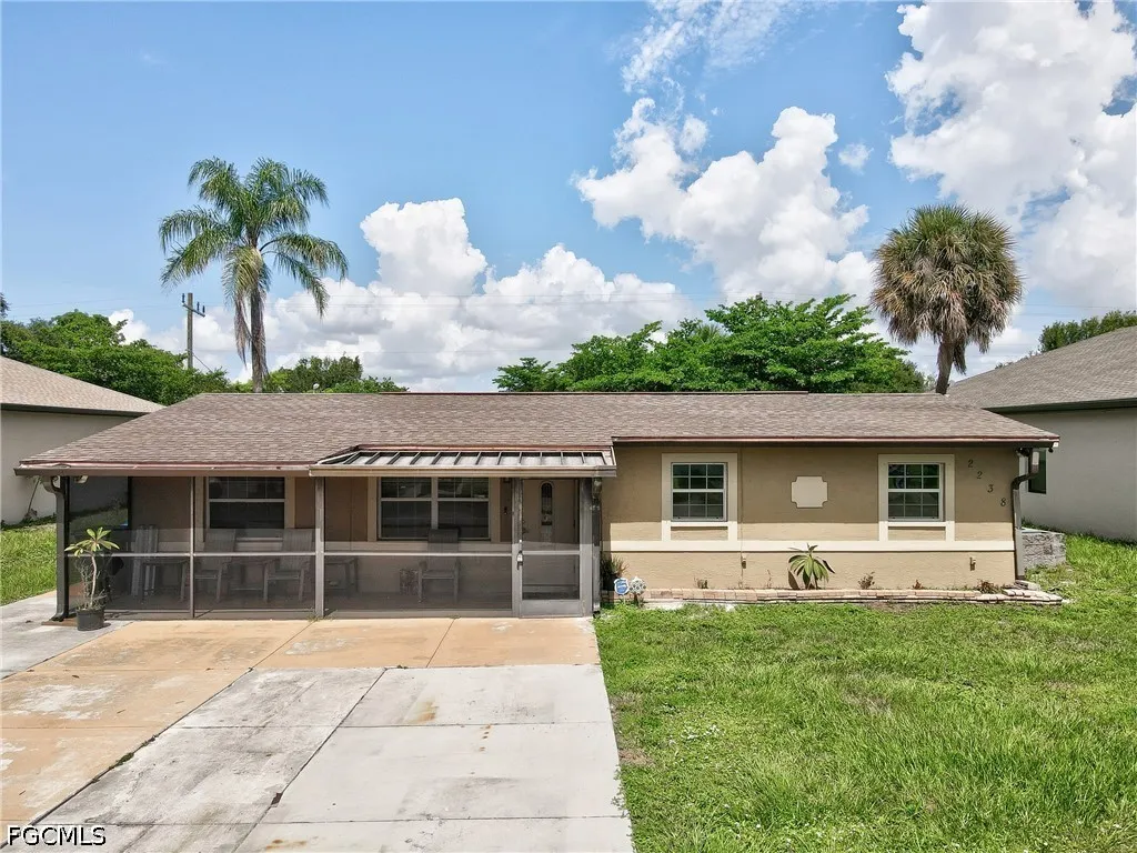 2238 Towles Street Fort Myers FL 33916
