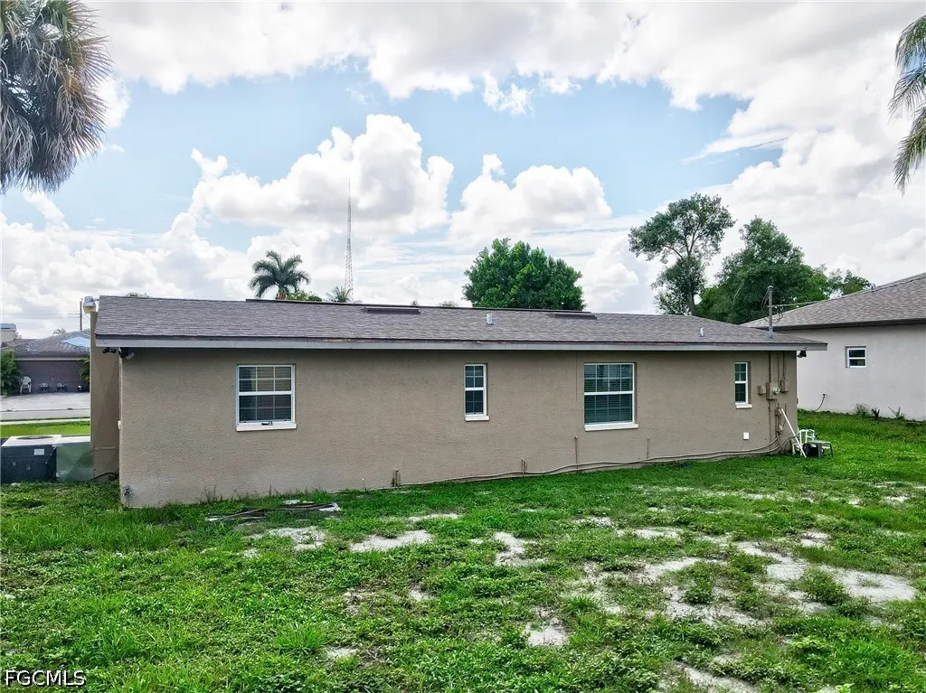 2238 Towles Street Fort Myers FL 33916