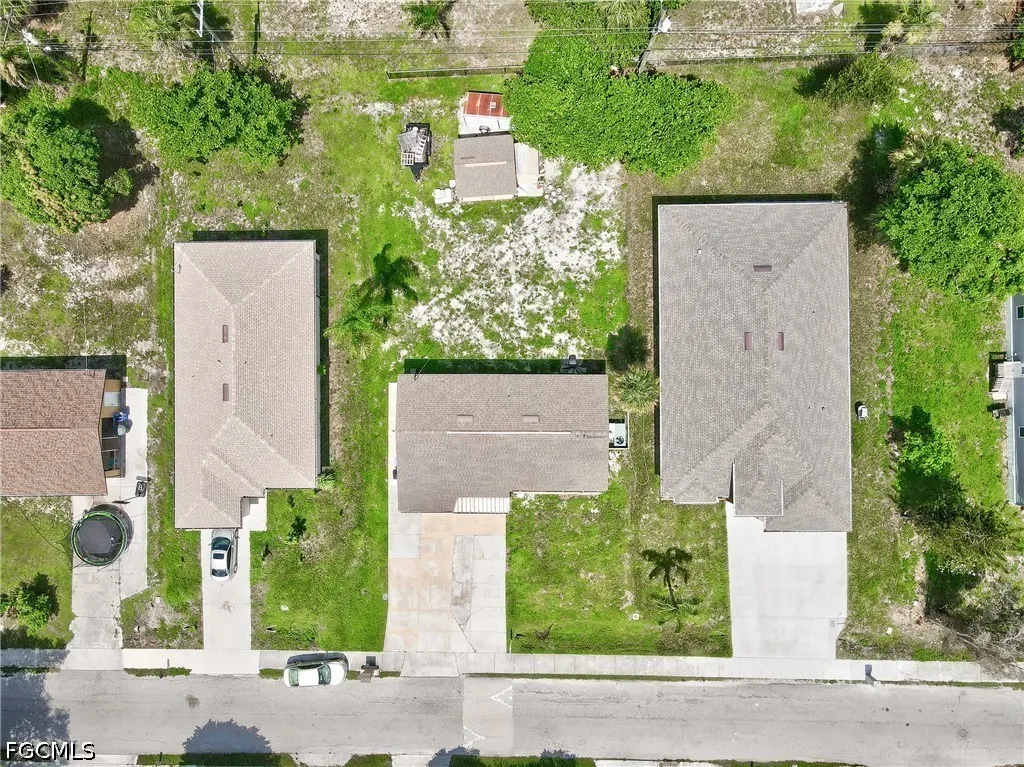 2238 Towles Street Fort Myers FL 33916