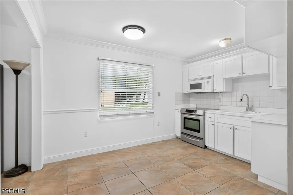 2238 Towles Street Fort Myers FL 33916