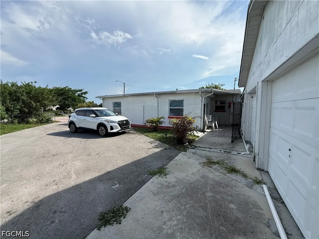 35 Andora Street Lehigh Acres FL 33936
