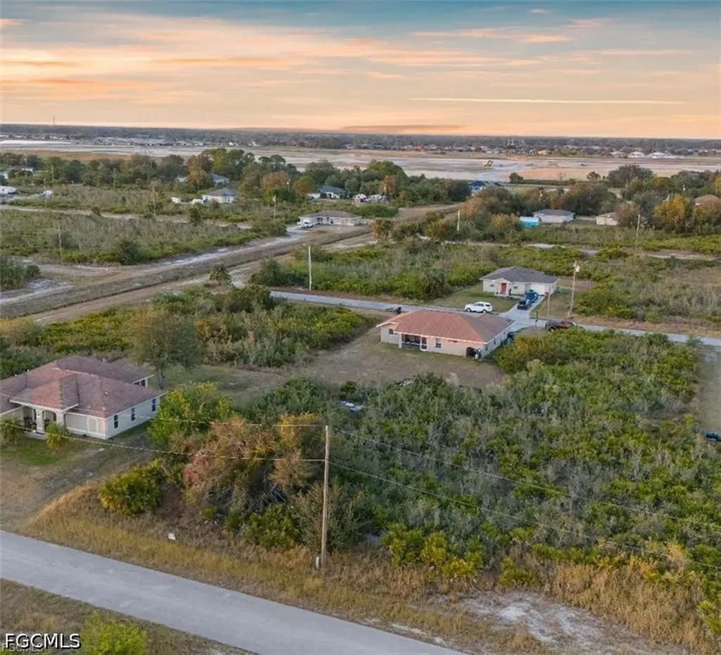 2814 71st Street W Lehigh Acres FL 33971
