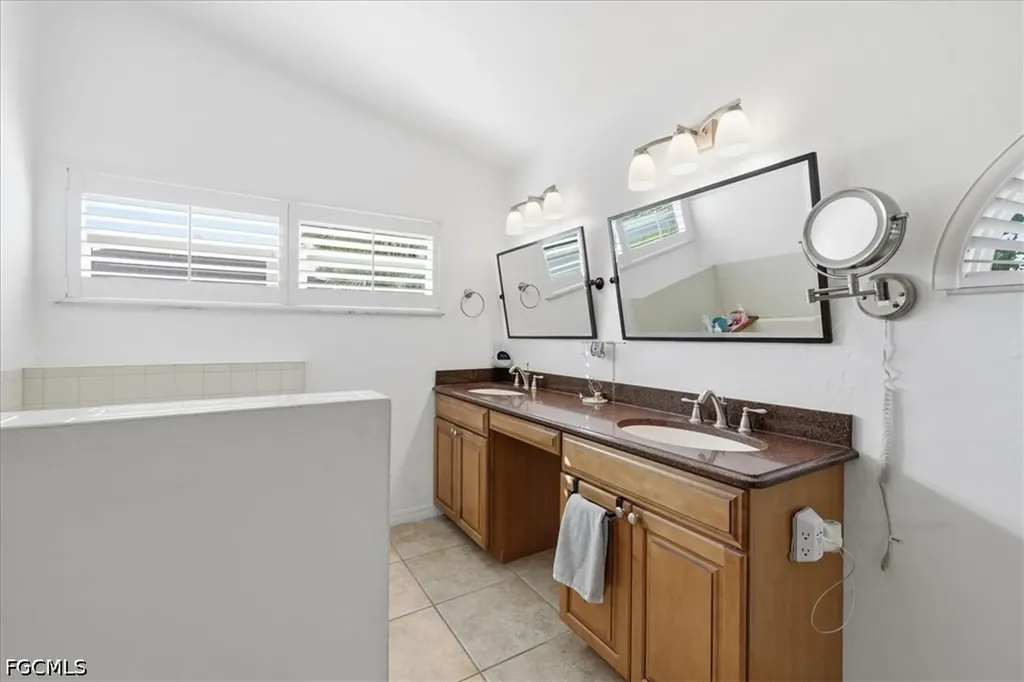 1231 Westfield Drive Fort Myers FL 33919