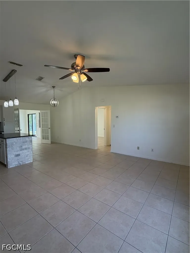 1905 NE 6th Street Cape Coral FL 33909