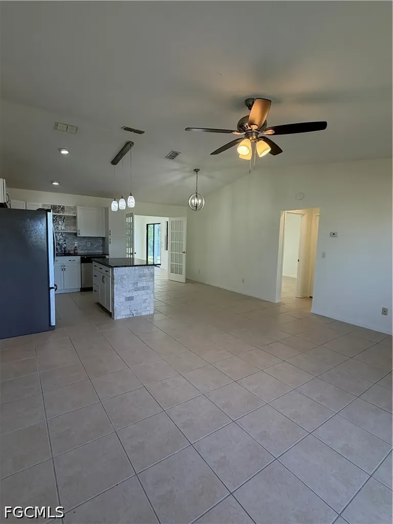 1905 NE 6th Street Cape Coral FL 33909