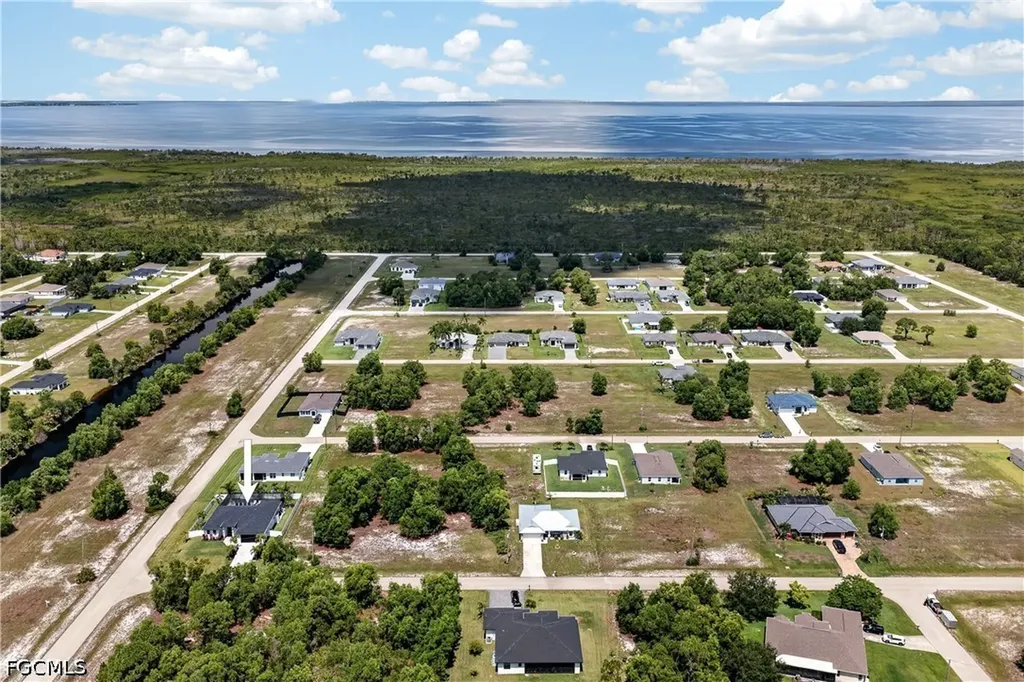 4700 NW 38th Avenue Cape Coral FL 33993