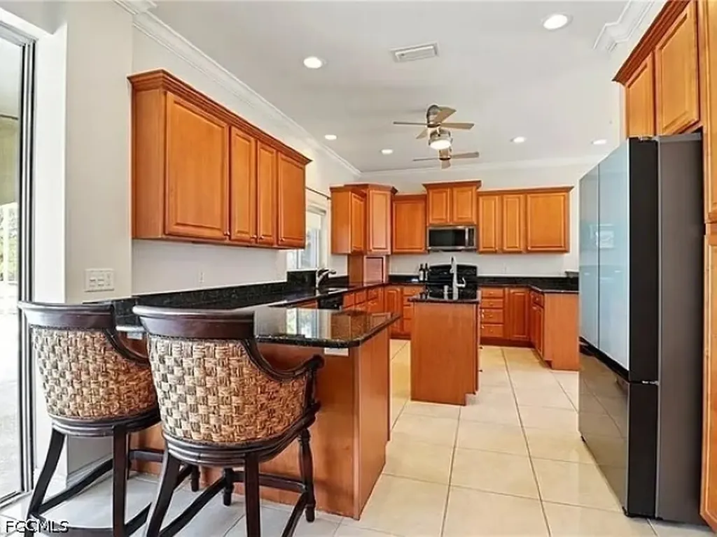 1931 SW 17th Place Cape Coral FL 33991