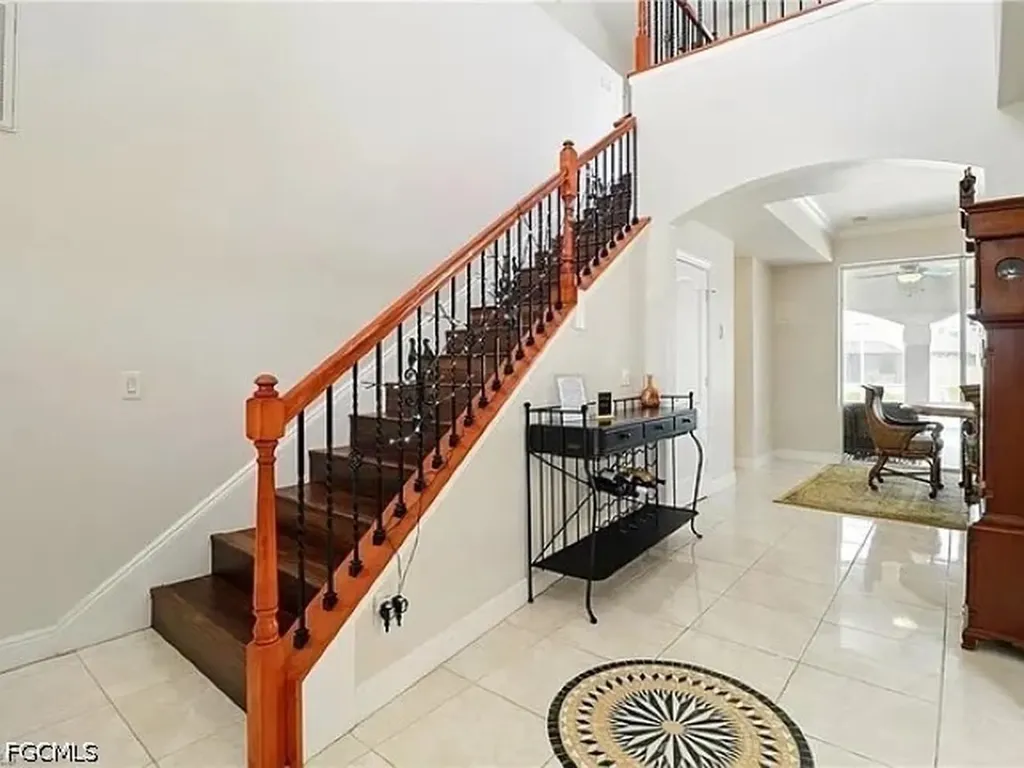 1931 SW 17th Place Cape Coral FL 33991