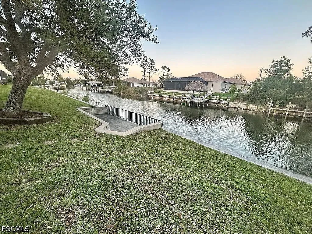 1931 SW 17th Place Cape Coral FL 33991