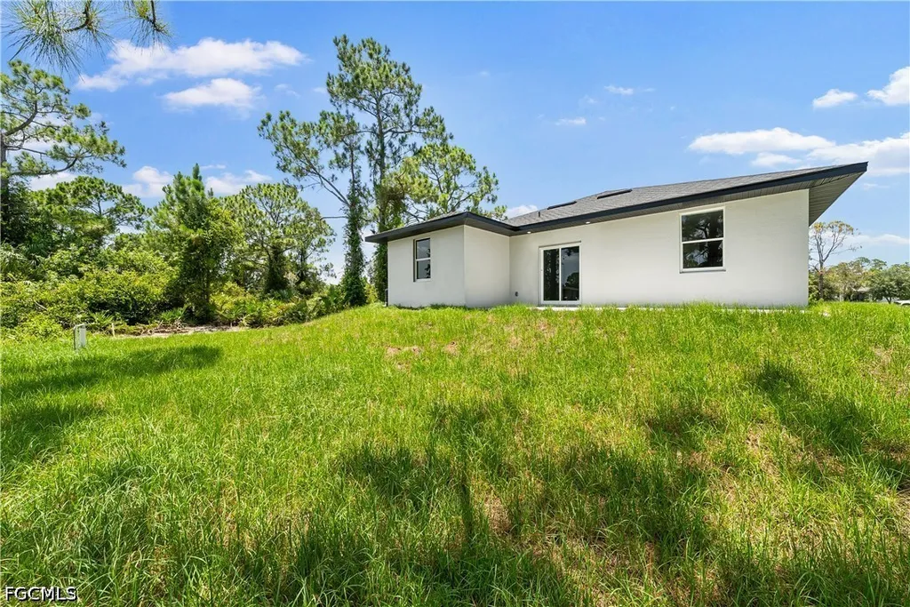 3203 66th Street W Lehigh Acres FL 33971