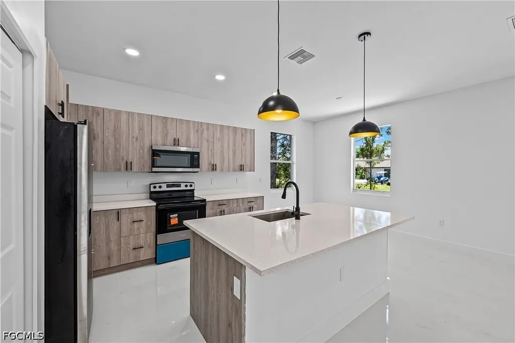 3203 66th Street W Lehigh Acres FL 33971