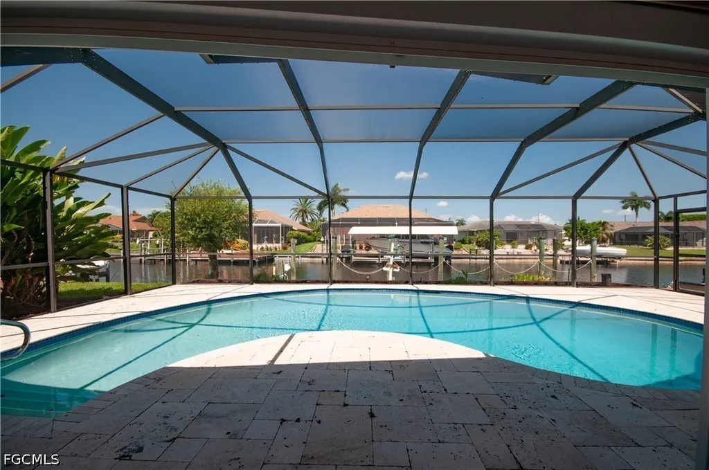 3332 SE 19th Avenue Cape Coral FL 33904