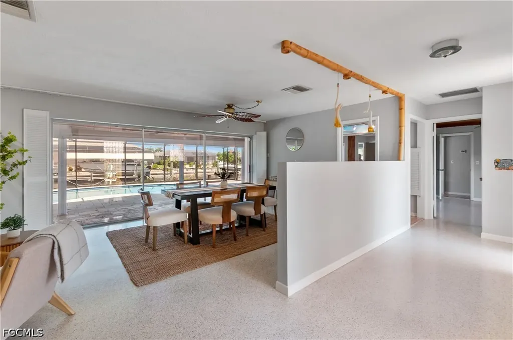 3332 SE 19th Avenue Cape Coral FL 33904