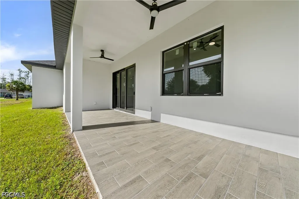 1824 Jacinto Avenue Lehigh Acres FL 33972