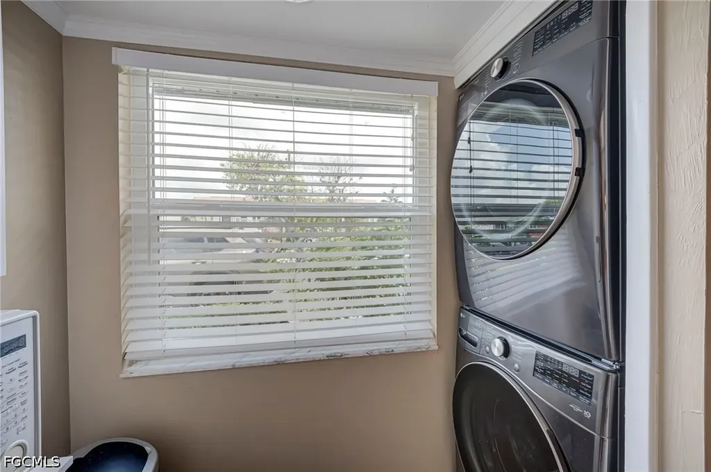 4629 SE 5th Place Cape Coral FL 33904