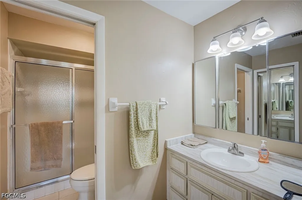 4629 SE 5th Place Cape Coral FL 33904