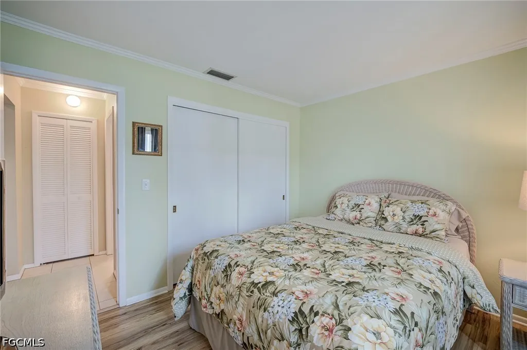 4629 SE 5th Place Cape Coral FL 33904