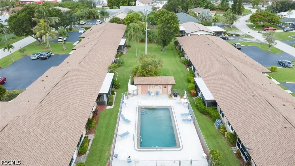 4629 SE 5th Place Cape Coral FL 33904