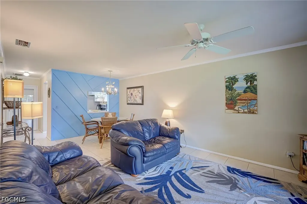 4629 SE 5th Place Cape Coral FL 33904