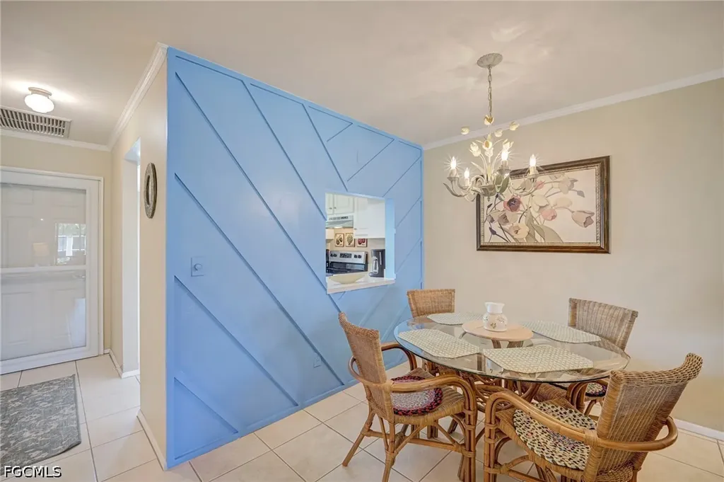 4629 SE 5th Place Cape Coral FL 33904