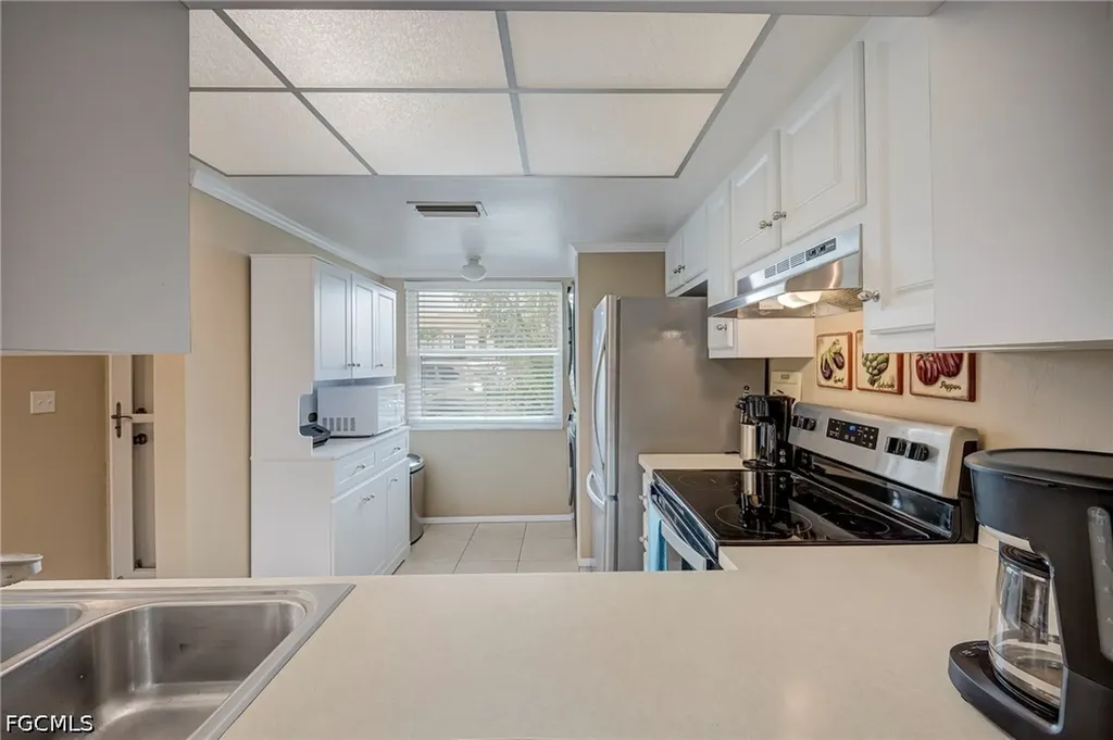 4629 SE 5th Place Cape Coral FL 33904