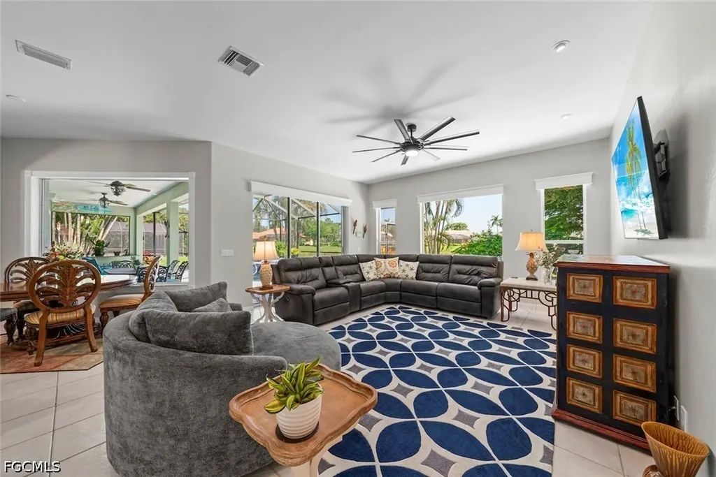 8951 Abbotsford Terrace Fort Myers FL 33912